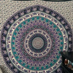 🦋HOME DECORE 3 FOR $20🦋 Calming colors tapestry